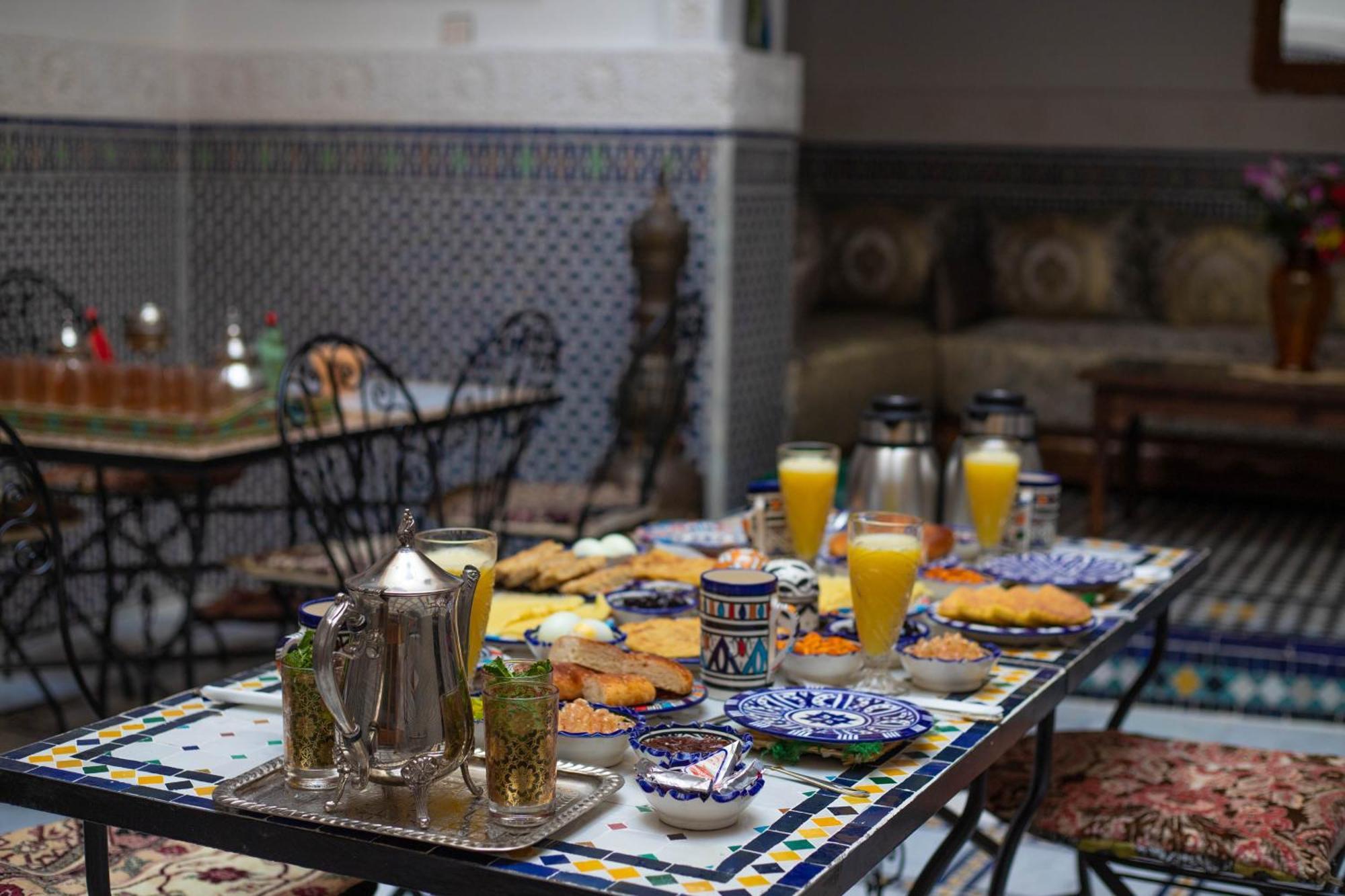 Riad Tafoukt Fes Ngoại thất bức ảnh